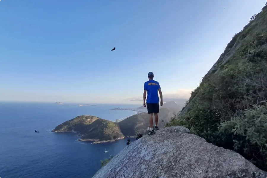 sugar loaf hike rio de janeiro