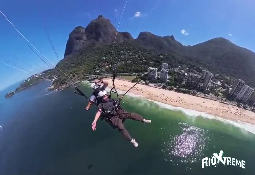 Paragliding in Rio