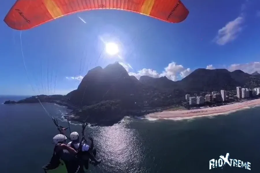 Paragliding in Rio
